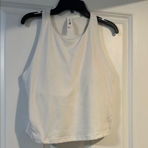 ❌❌❌all in motion Fitted Crop Sleeveless Tank Top L